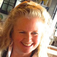 هالی  گلدبرگ اسلون