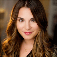 ویکتوریا  اویارد