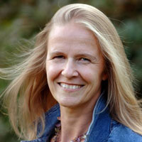 کورنلیا  فونکه